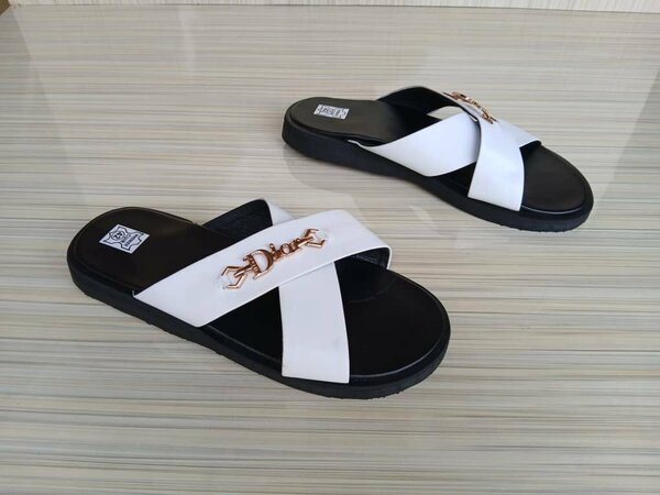 Sandale