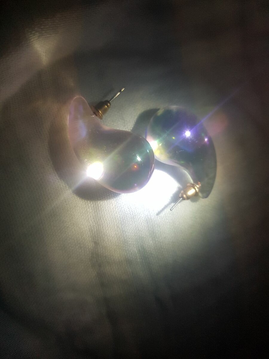 Tear drop earings
