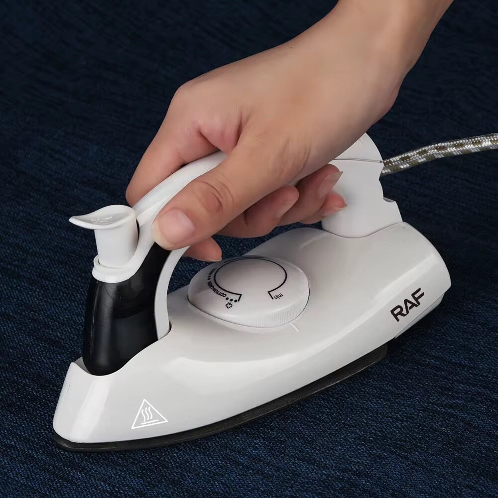 Raf foldable traveling iron