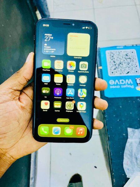 iPhone XR