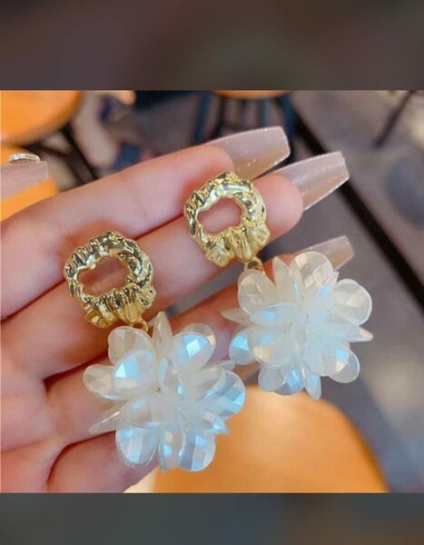 Earring