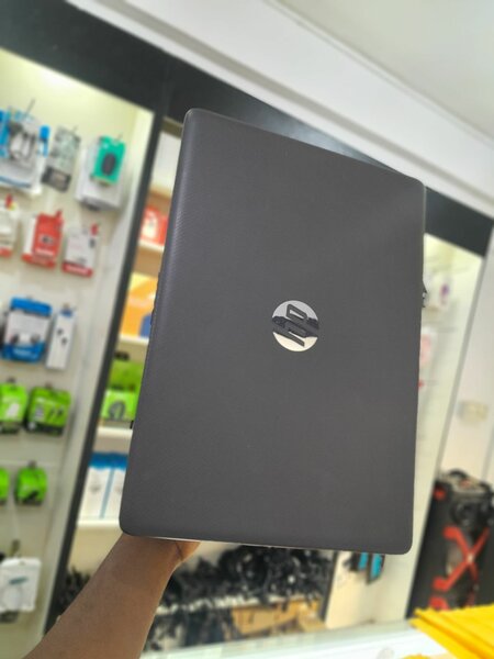 HP 240 G7 Notebook