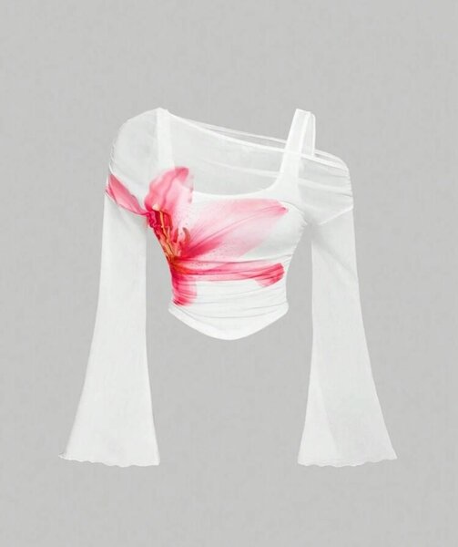 Haut court tendance pour femmes