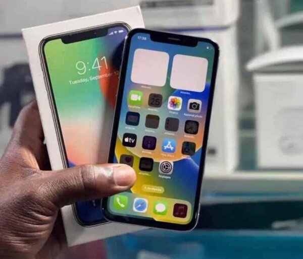 iPhone X