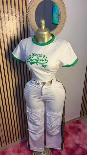 Ensemble T-shirt et Pantalon Cargo