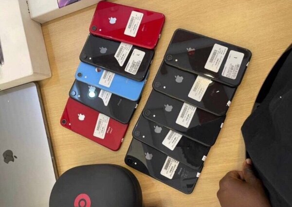 iPhone XR