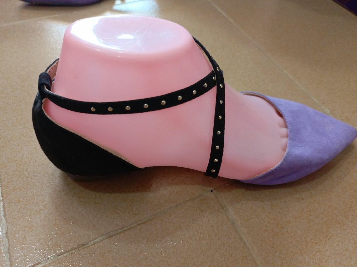 Ballerines violettes à strass