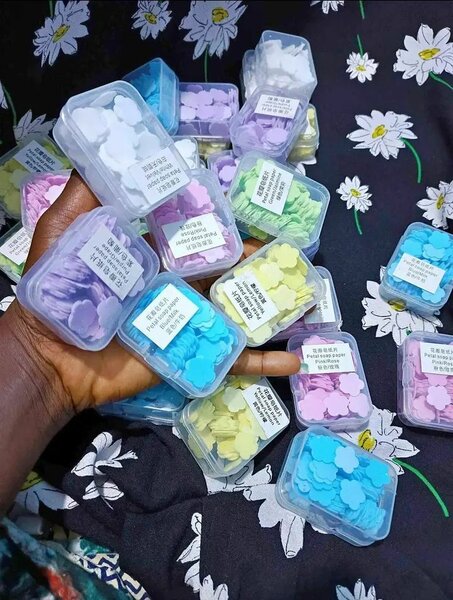 Pétales de savon
