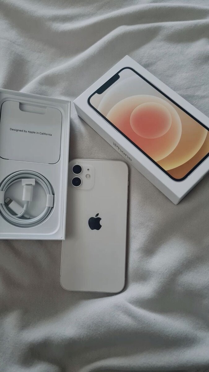 iPhone 12 64 Go
