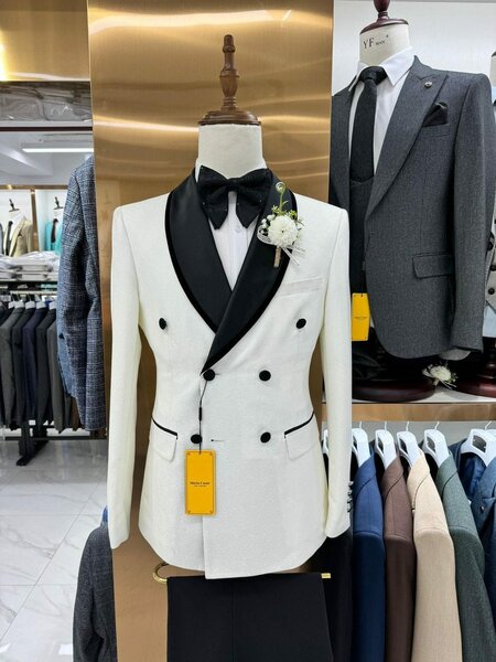 Suit
