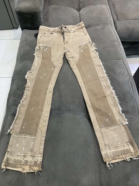 Baggy jeans