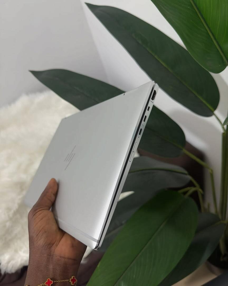 HP ELITEBOOK