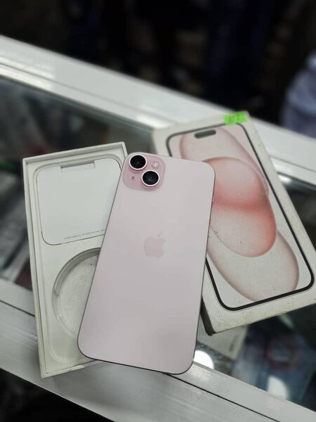 iPhone 15 plus