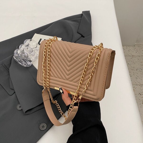 Hand bag