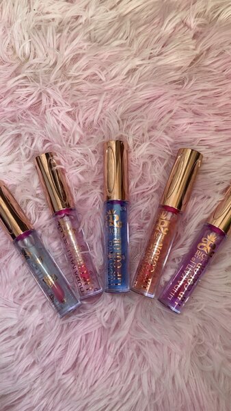 Gloss à lèvres scintillant