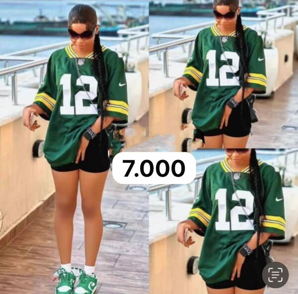 Jupe sexy et maillot
