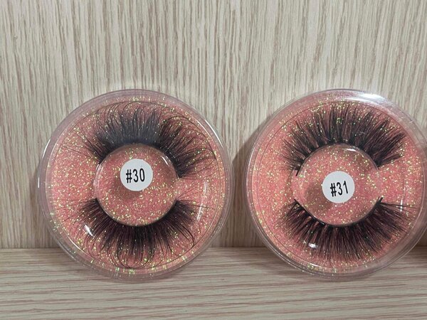 Faux cils volumineux luxe