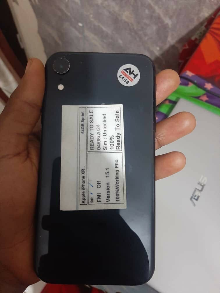 iPhone XR