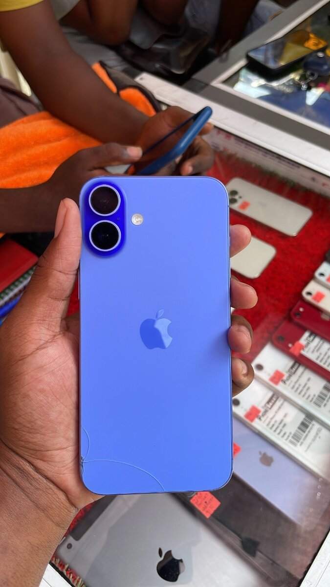 iPhone 16 plus