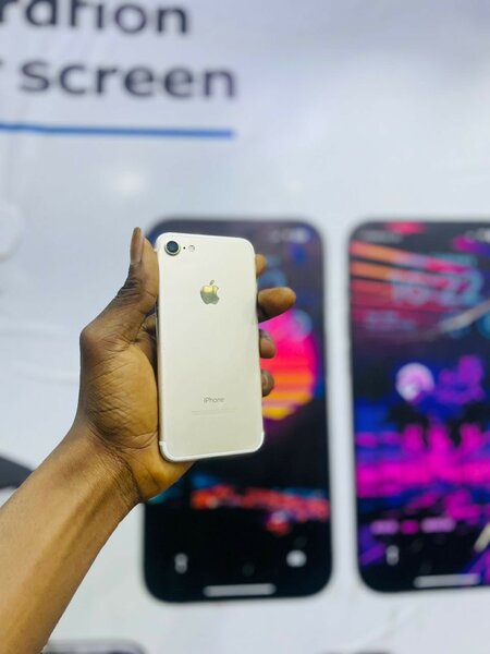 iPhone 7 128gig