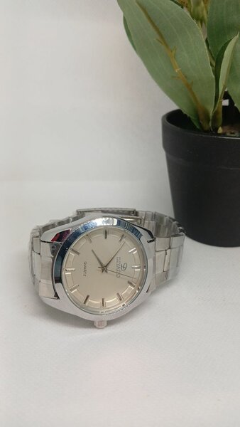 Quality wrist watch