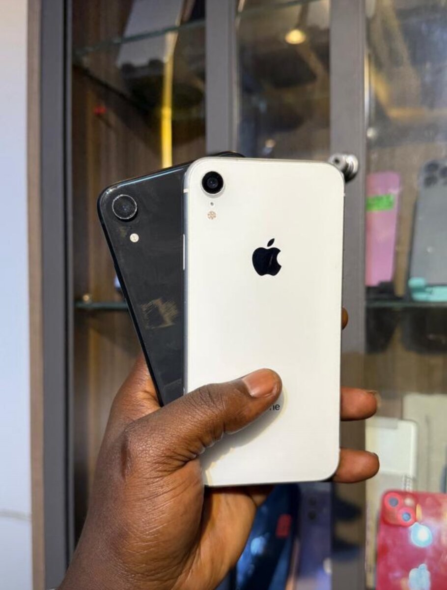 iPhone XR