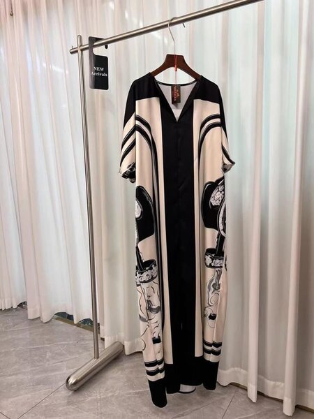 Long dress