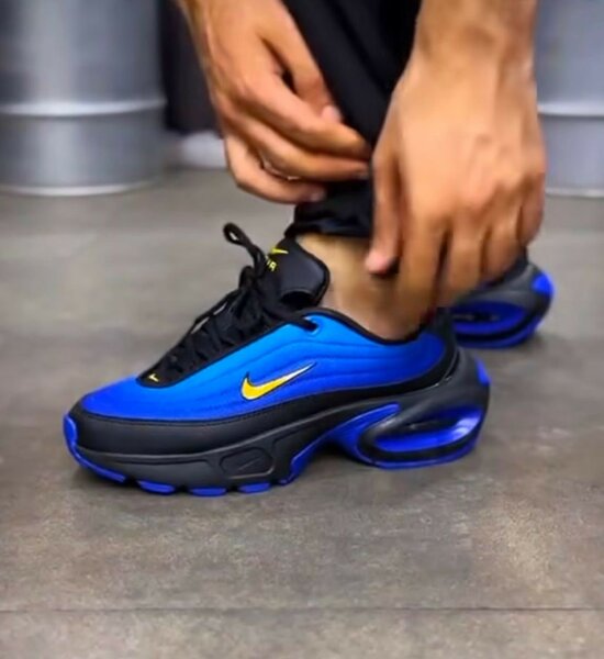 NIKE AIR CLASSIC