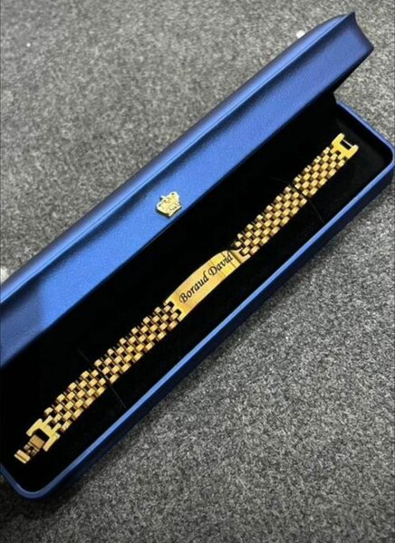 Bracelet