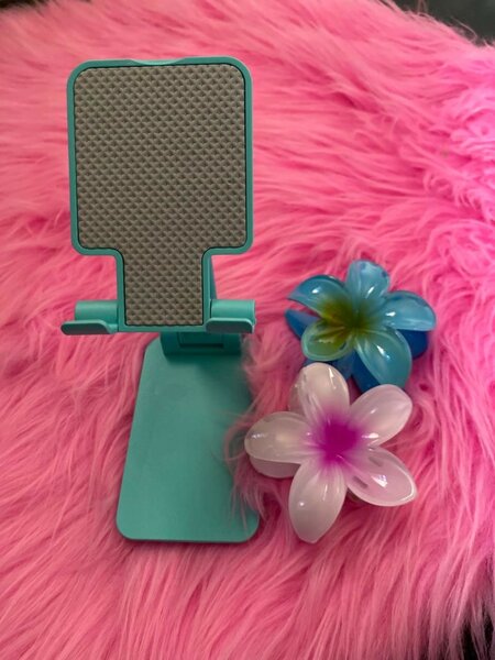 PHONE STAND