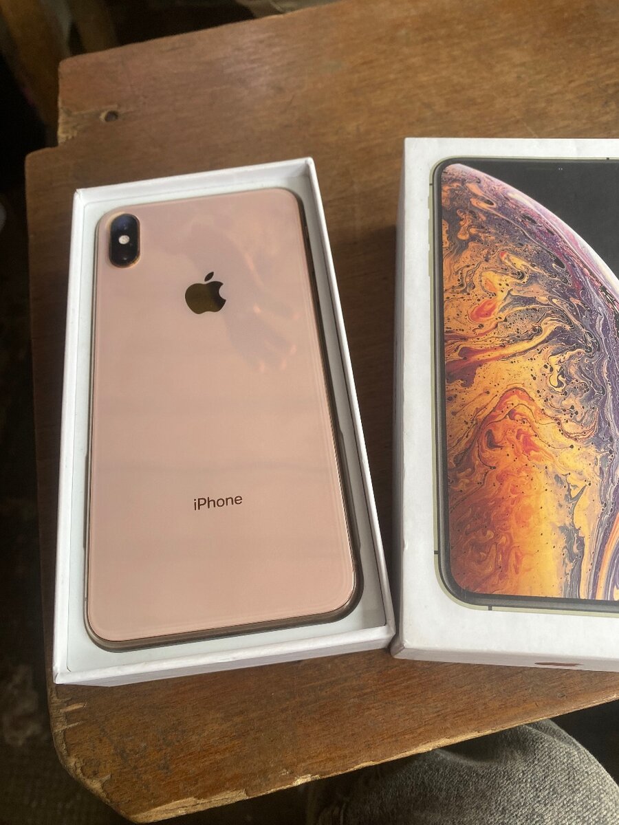 iPhone XS Marx