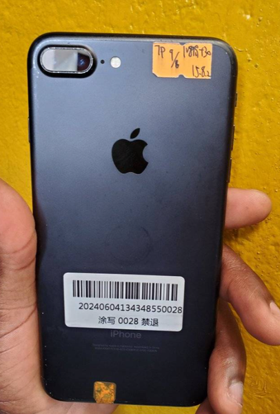 IPHONE 7P 128GB
