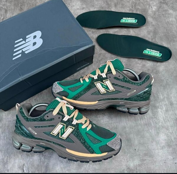 NEW BALANCE 1906