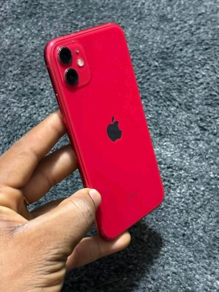 iPhone 11 rouge, 128 Go