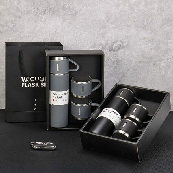 Thermos avec 3 tasses