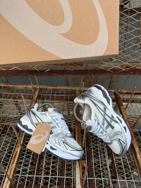 Chaussures Asics