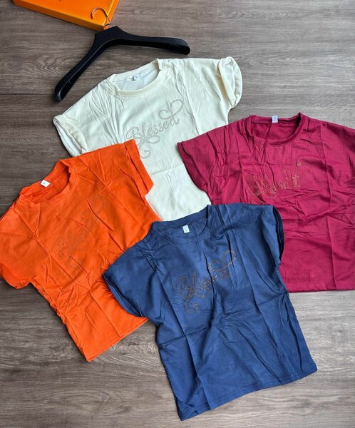 Women's tops