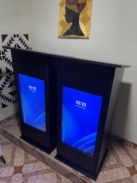Smart LED Podiums