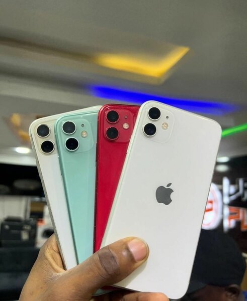 iPhone 11