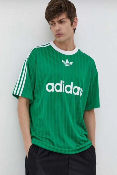 Tee-shirts