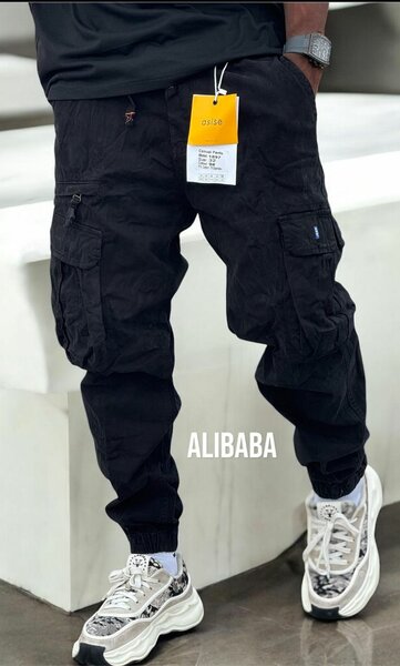Cargo homme