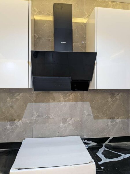 Kitchen extractor