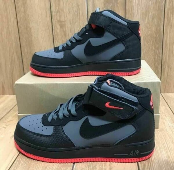 NIKE HIGH