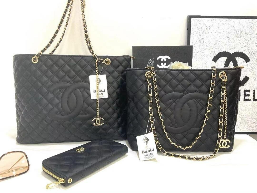 Channel hand bag