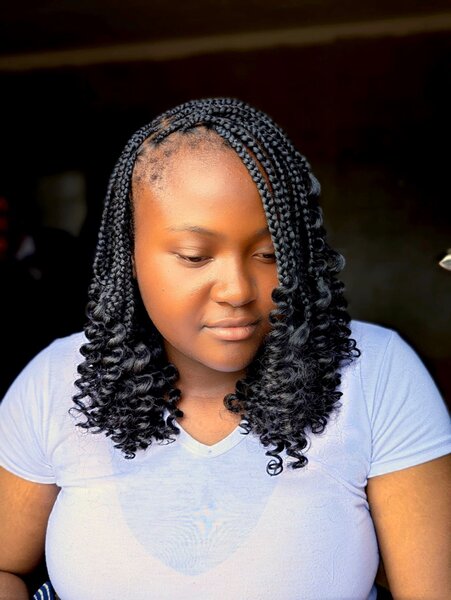 Knotless braids