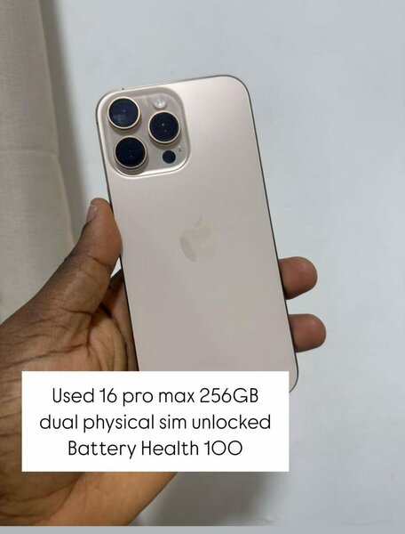 iPhone 16 Pro Max