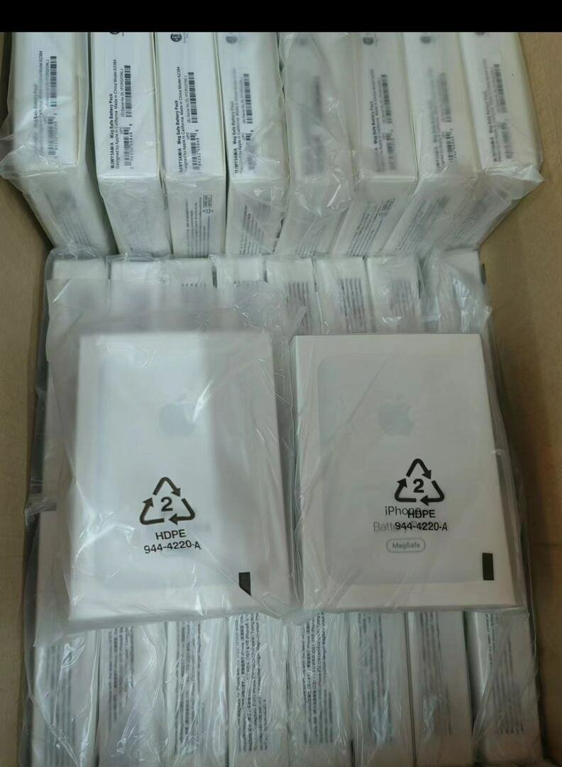 Wireless power bank