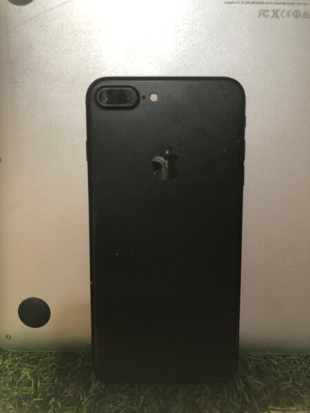 iPhone 7+