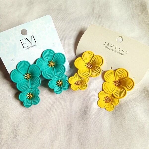 Floral earrings