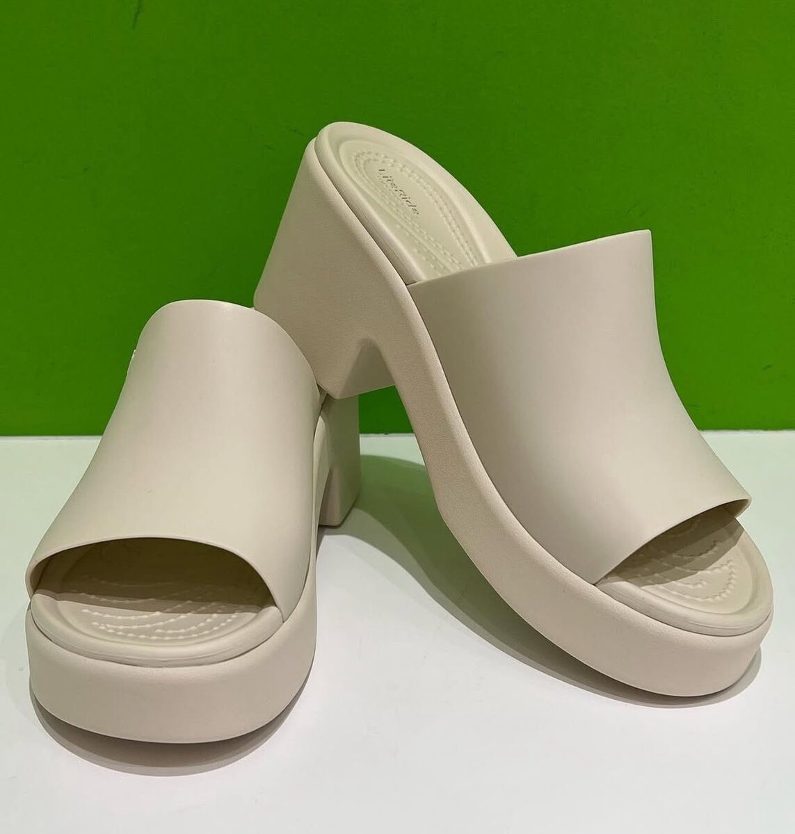 Crocs Brooklyn